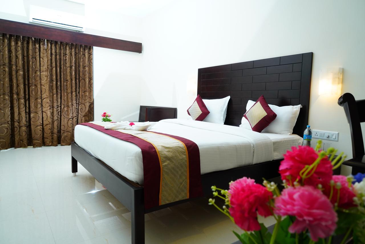 Five Falls Resort Kuttālam Екстериор снимка
