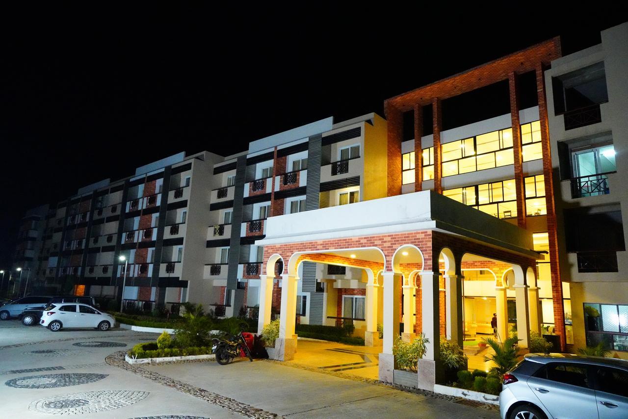Five Falls Resort Kuttālam Екстериор снимка