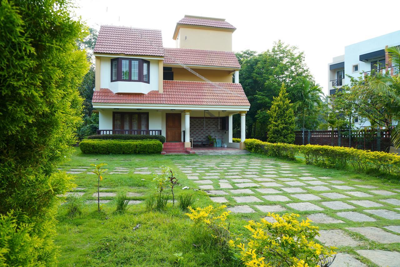 Five Falls Resort Kuttālam Екстериор снимка