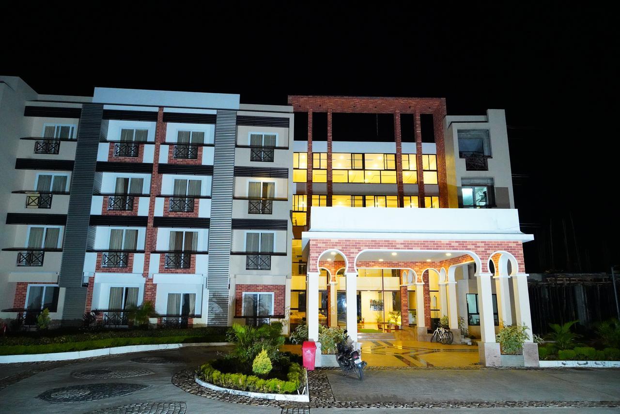 Five Falls Resort Kuttālam Екстериор снимка