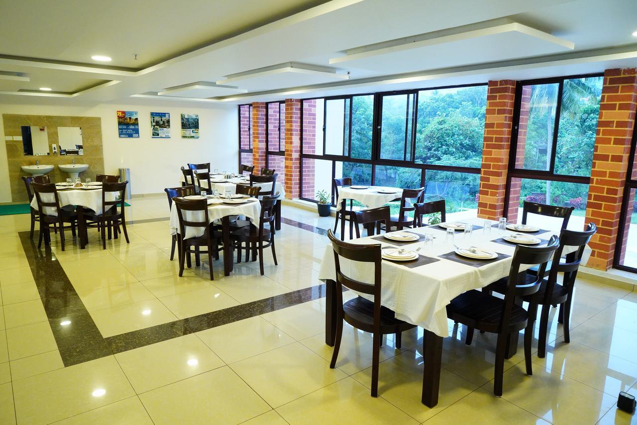 Five Falls Resort Kuttālam Екстериор снимка