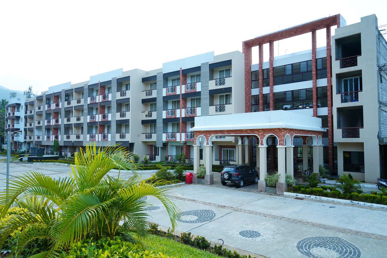 Five Falls Resort Kuttālam Екстериор снимка