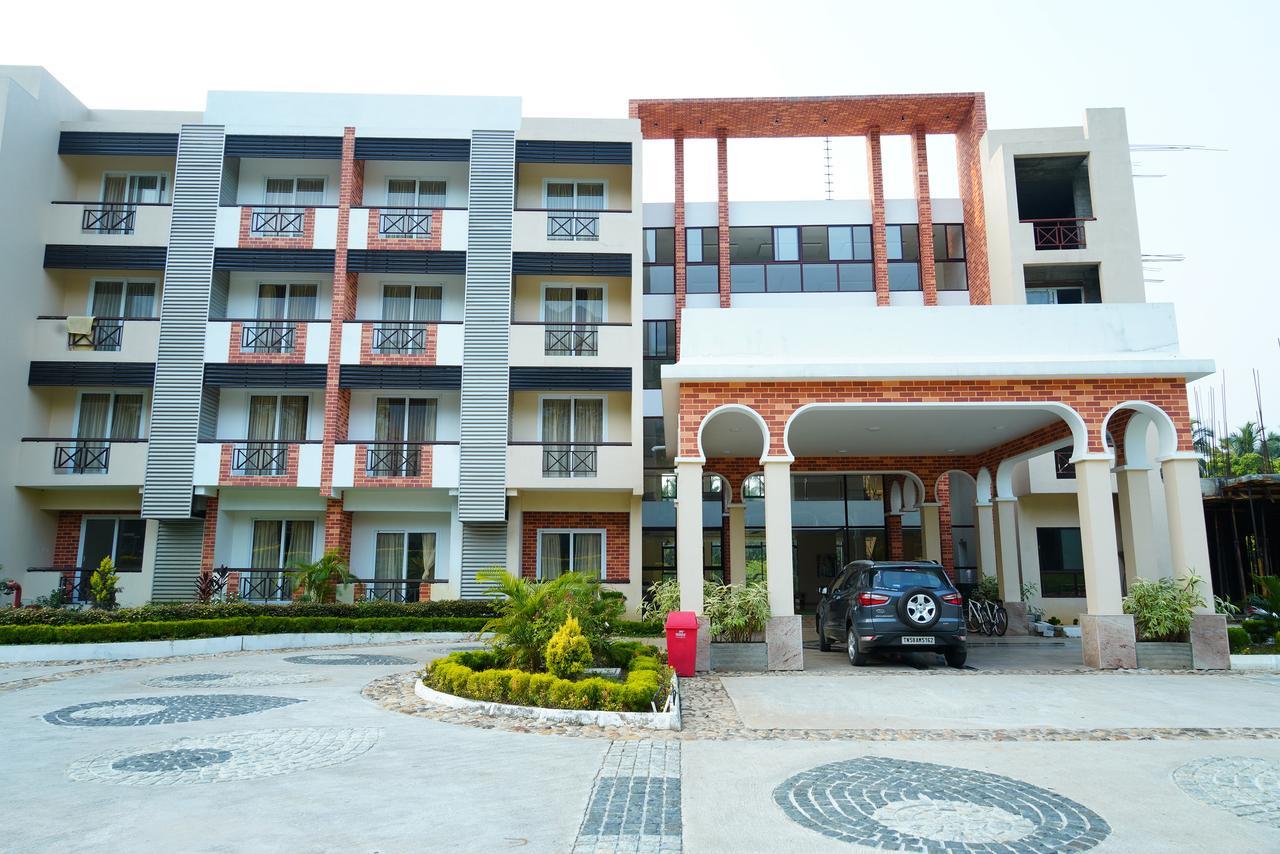 Five Falls Resort Kuttālam Екстериор снимка