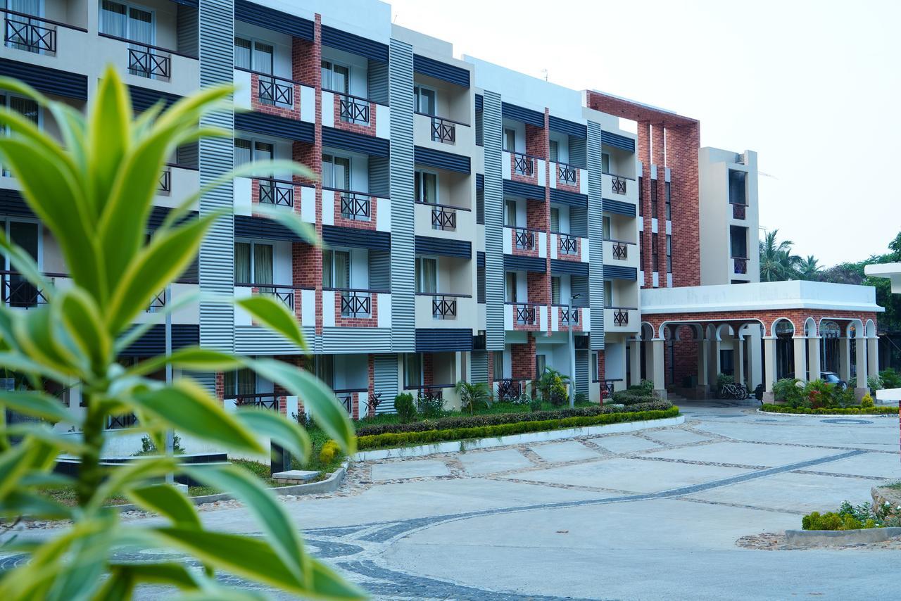 Five Falls Resort Kuttālam Екстериор снимка