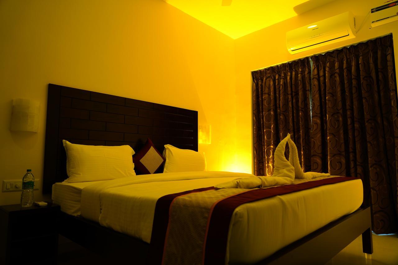 Five Falls Resort Kuttālam Екстериор снимка